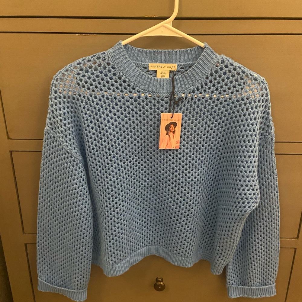 Sincerely Jules cropped blue sweater, new with tags